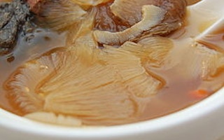 260px-Chinese_cuisine-Shark_fin_soup-01