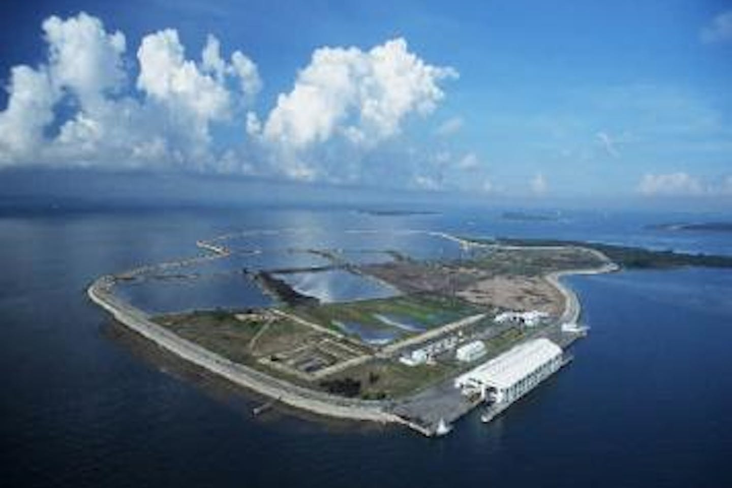 Growing landfill is no wasteland News Eco Business Growing landfill is no wasteland News Eco Business
