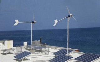wind_solar_hybrid_system_1300W