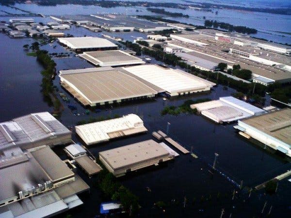 ayutthaya-flooded-industrial-estate