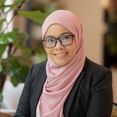 Dr Azliyana Azhari